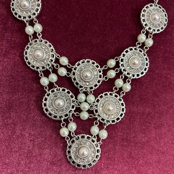 Medallion Silver & Pearl Statement Necklace - Picture 3 of 9